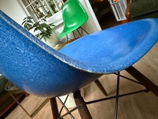 EAMES DSW CHAIR HERMAN MILLER WALNUT DOWEL BASE 50s 60s COBALT BLUE #4623
