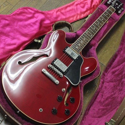 Gibson 335 dot - dot, cherry