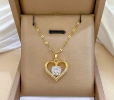 Goldene Edle Herz-Anhänger Halskette mit Funkelndem Synthetischem Zirkonia 