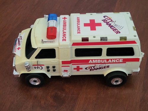 Krankenwagen modell europlay - modell,