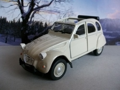 Modellauto citroen cv beige - 2,