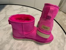 UGG Boots Classic Mini II fuchsia 40 NEU