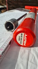 Hilti Bohrer, Mauer