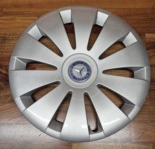 1x Original Mercedes Radkappe Radzierblende 17 Zoll A1564010900 GLA Klasse