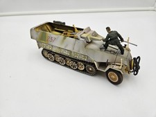 Unimax 1:32 Sd.Kfz. 251/9