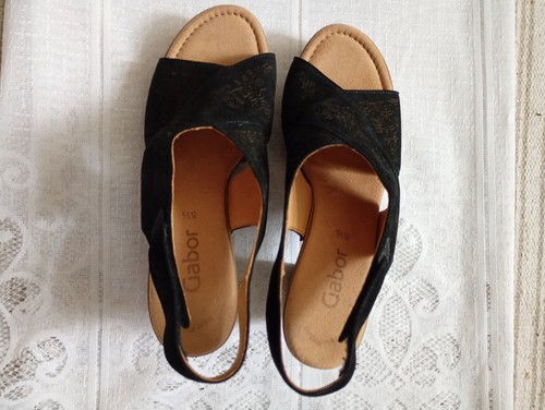 Schwarze velours sandaletten - schwarze, velours-sandaletten