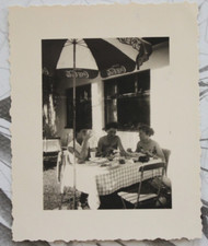 Foto 1956 Sonnenschirm Coca Cola Werbung  woman Girl Chiemsee Seerose G4