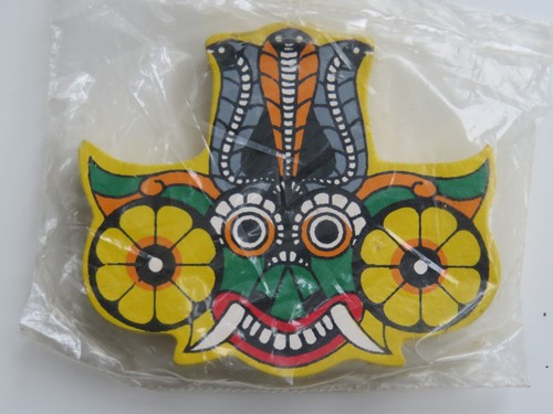 Sri lanka maske - sri,