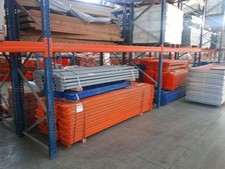 45 m Palettenregal, 3,5 m hoch, Schwerlastregal, 17 Ständer, 64 Traversen 3 t/Eb