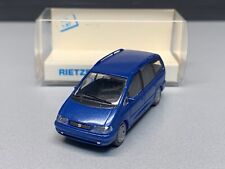 Seat Alhambra Personen Mini Bus Family Van 7-Sitzer Kombi PKW RM Rietze H0 1:87