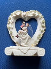 Brautpaar mit Herz HochzeitsGeschenk Deko Figur Torten Hochzeit Heirat Geschenk