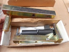 Kern Aufnahme für Radialzangen für Vierkant Montageständer für Motorräder