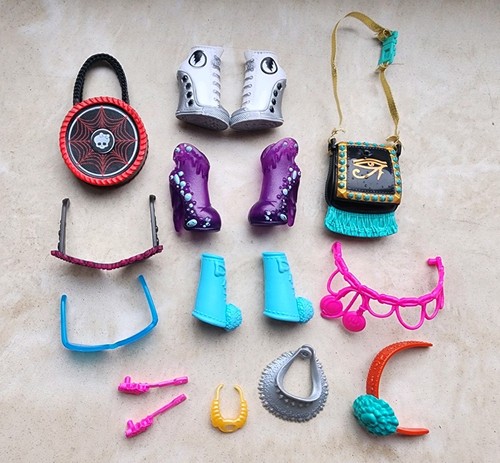 Monster high zubehör konvolut - high,