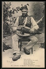 AK Mann spielt Drehleier, Lou menetri, Qu´ere cacha de lou roteli... 1916 