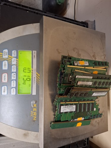 1kg schrott - pc,