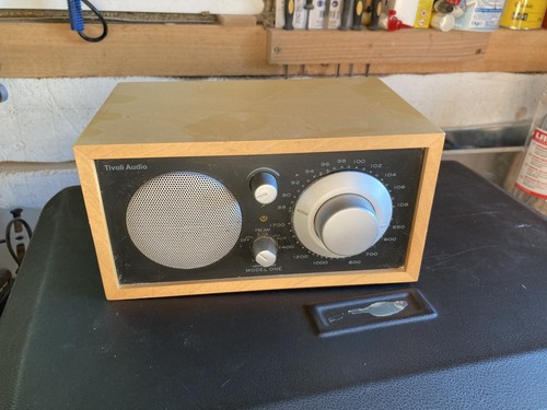Tivoli audio - tivoli, kloss)