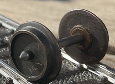 Radsatz H0 DC 10,4 mm, 24,4 mm SPK-Höhe 13 mm einseitig isoliert Roco