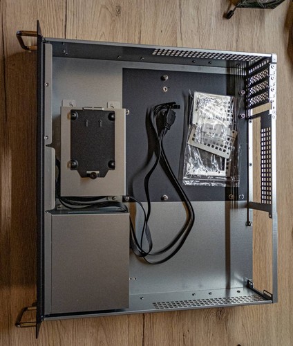Silverstone sst rm23 502 - silverstone, sst-rm23-502-mini