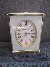 Wecker Quarz 12-Stunden-Anzeige Römische Ziffern TOP