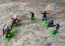 Konvolut 7 Figuren Soldat