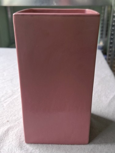Pinke vase viereckig - pinke,