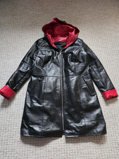 Kurzmantel mit Kaputze aus