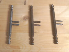 Einbohrband groß, Rolle 11 mm, Länge 150 mm, Oberfläche Eisen-Rost-Messing-Antik