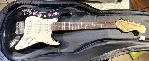 Fender squier hello kitty mini - fender,