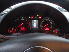 Audi A4  B6 8E  Kombiinstrument Tacho  Farbige Anzeige geprüftes Ersatzteil