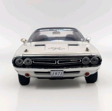 Greenlight Dodge Challenger