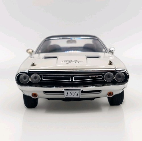 Greenlight dodge challenger - greenlight,