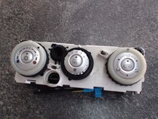 Heizungsbetätigung 69657305