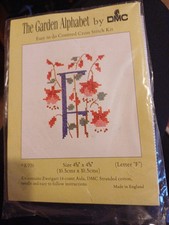 THE GARDEN ALPHABET COUNT