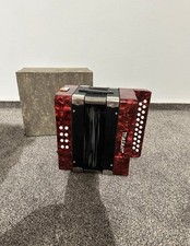 Weltmeister Meteor | 8 Bässe | PerlmuttRot Akkordeon
