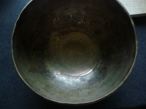 Klangschale mit gravur innen - gravur,