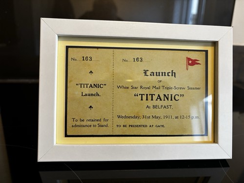 White star line titanic - white,