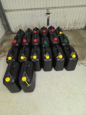 20 Stück Benzinkanister Kanister Benzin Diesel Reservekanister Kunstoff in 20 L