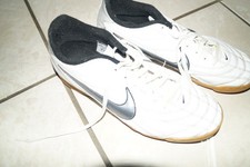 Nike Herren Hallenschuhe