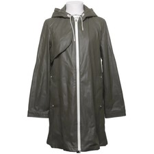 Zara Trafaluc, Regenmantel