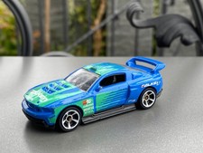 Hot Wheels Custom '12 Ford