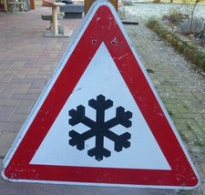 Verkehrsschild DREIECK