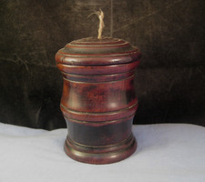 HOLZBAUM GEORGISCHES HANDWERK GARTENARBEIT NÄHEN SCHNURKASTEN TOPF