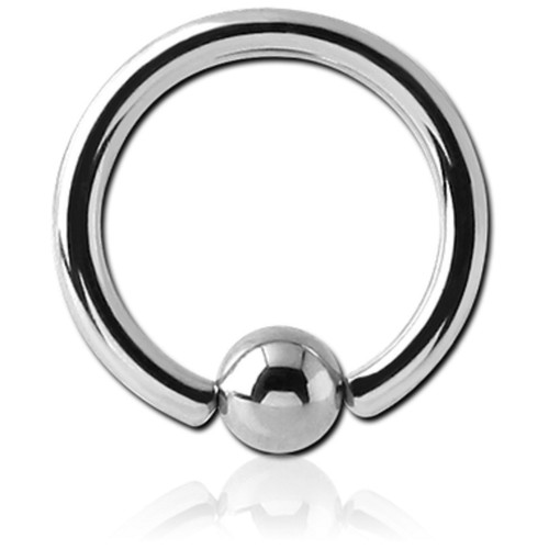 Titan ball closure - ring, lippe