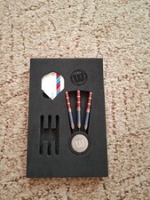 WINMAU Wildcats Steeldarts 25 Gramm, Neuwertig, Rot und Blau