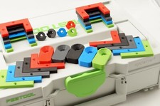 Halter mit Verrieglung für