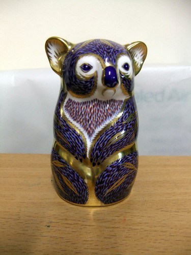 Royal crown derby - royal,