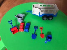 Spielzeug Fahrzeug Anhänger Doppelachser mit Zubehör 16cm lang Siku?