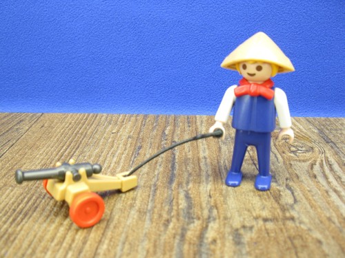 Junge mit kanone aus - aus, 5581