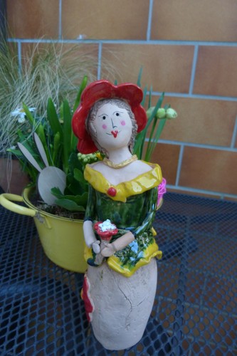 Keramik-Handarbeit-Garten-Figu