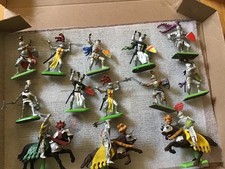 13 Figuren Britains Deetail